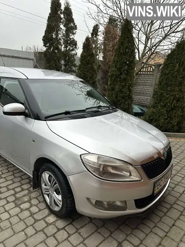 Skoda Roomster 2010, фото з оголошення 1 з 21, VIN TMBNH45J2BB600081