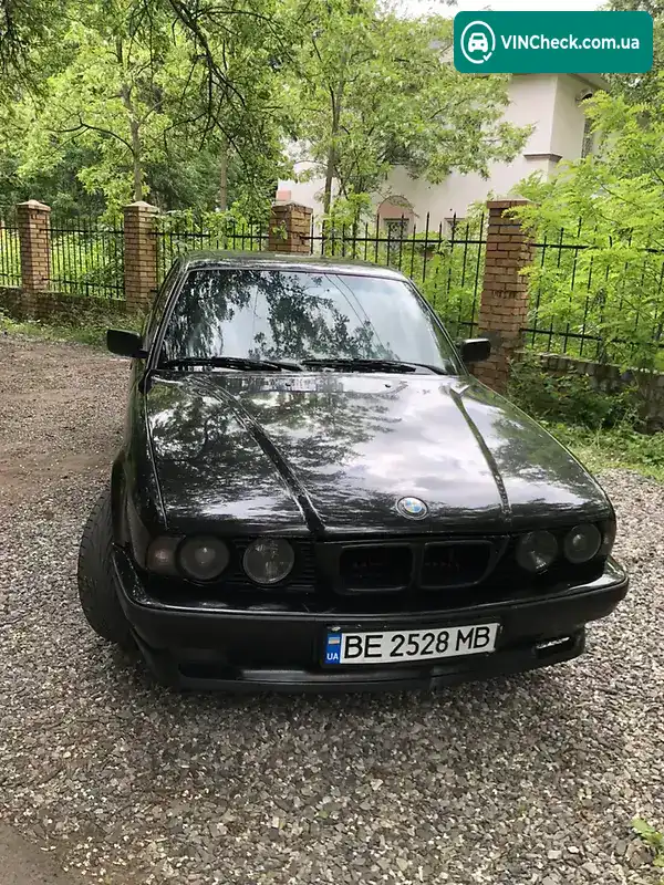 BMW 5 Series 1992, фото з оголошення 1 з 19, VIN WBAHB51070BD99485