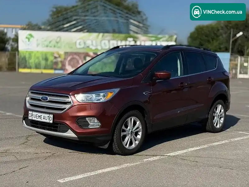 Ford Escape 2018, фото з оголошення 1 з 20, VIN 1FMCU9GD8JUB94443