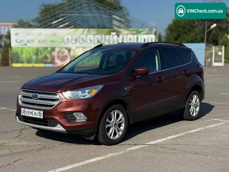 Ford Escape 2018, фото з оголошення 2 з 20, VIN 1FMCU9GD8JUB94443