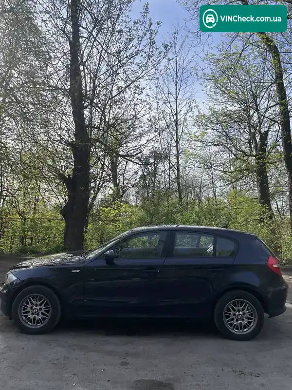 BMW 1 Series 2009, фото з оголошення 1 з 5, VIN WBAUE51010JW18255