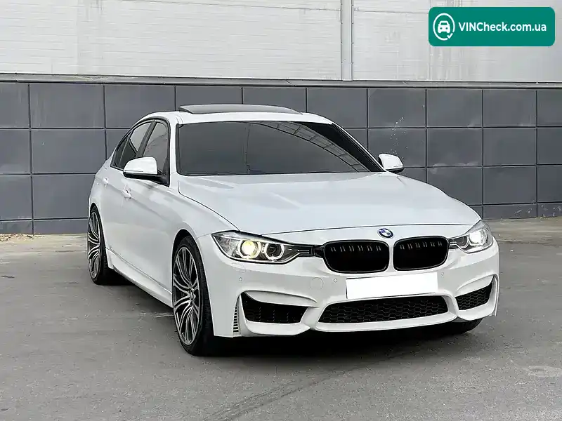 BMW 3 Series 2014, фото з оголошення 2 з 20, VIN WBA3E1103DF935818