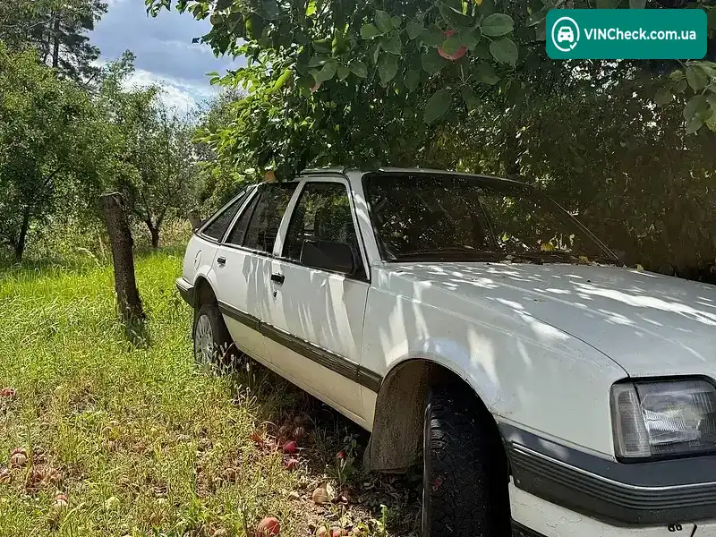 Opel Ascona 1987, фото з оголошення 1 з 7, VIN W0L000084H1029476
