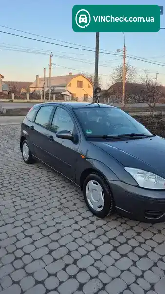 Ford Focus 2004, фото з оголошення 2 з 14, VIN WF0AXXGCDA4A78303