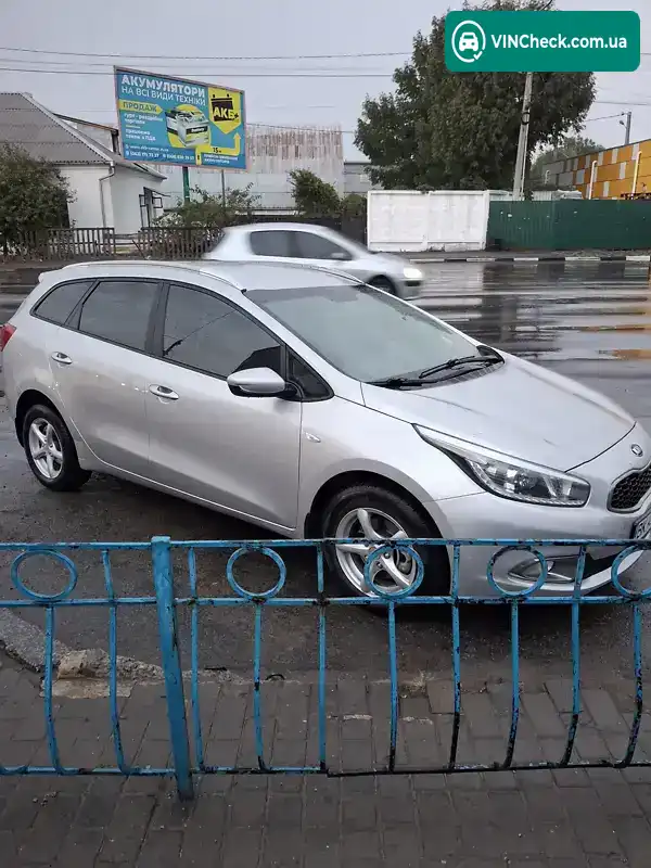 Kia Ceed 2013, фото з оголошення 2 з 21, VIN U5YHM816AEL065626
