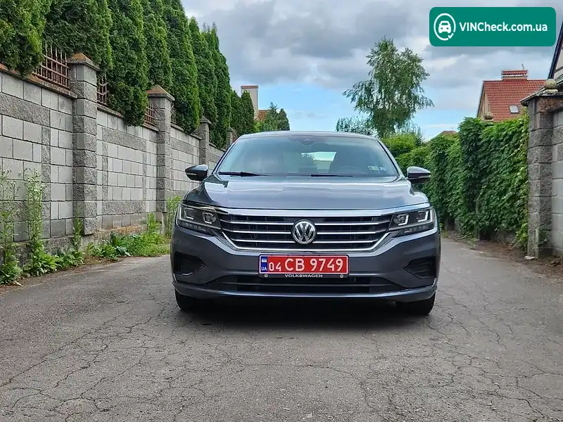 Volkswagen Passat 2020, фото з оголошення 2 з 20, VIN 1VWSA7A36LC014136