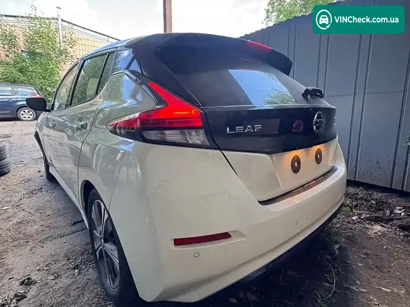 Nissan Leaf 2021, фото з оголошення 1 з 20, VIN SJNFAAZE1U0137009