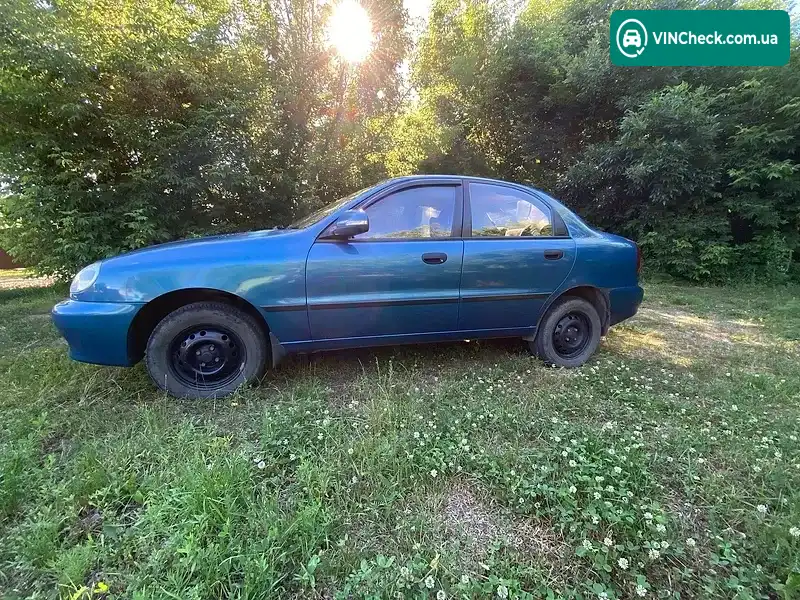 Фото автомобіля