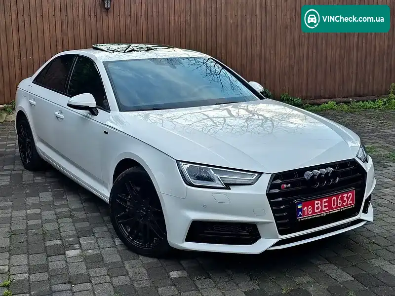 Фото автомобіля