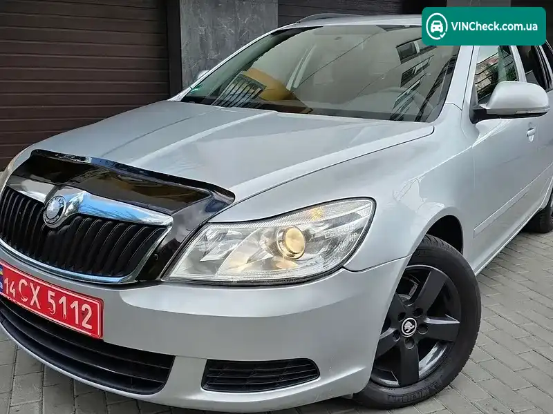 Skoda Octavia 2010, фото з оголошення 2 з 20, VIN TMBJA21Z3A8009028