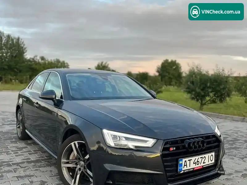Фото автомобіля
