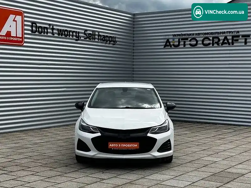 Chevrolet Cruze 2018, фото з оголошення 2 з 20, VIN 1G1BE5SM7K7116046
