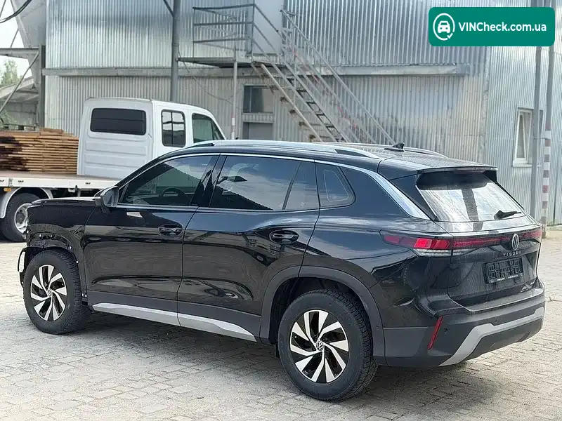 Volkswagen Tiguan 2025, фото з оголошення 1 з 20, VIN 3VVBR7RM4SM061429