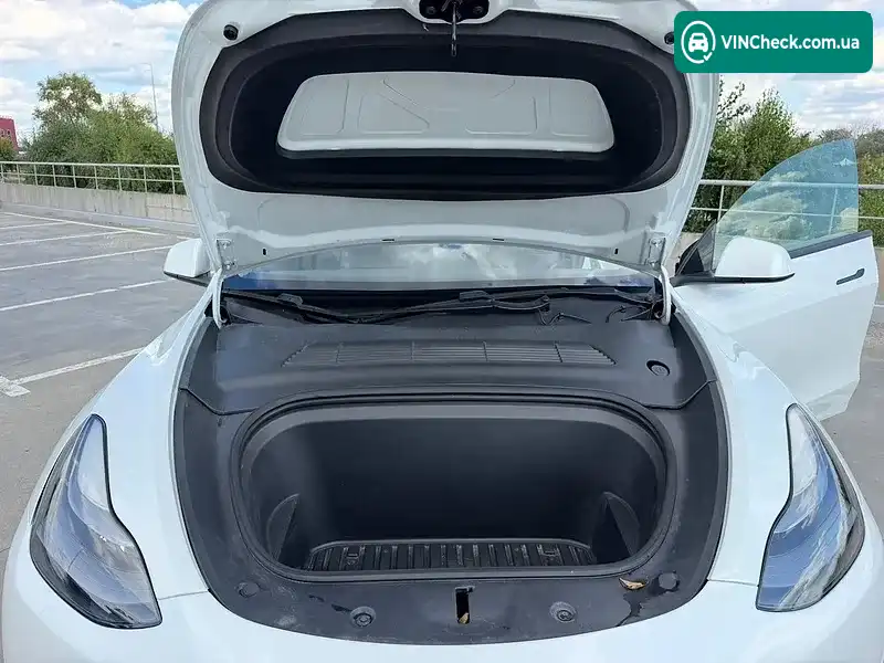 Tesla Model Y 2020, фото з оголошення 2 з 20, VIN 5YJYGDEE9MF072722