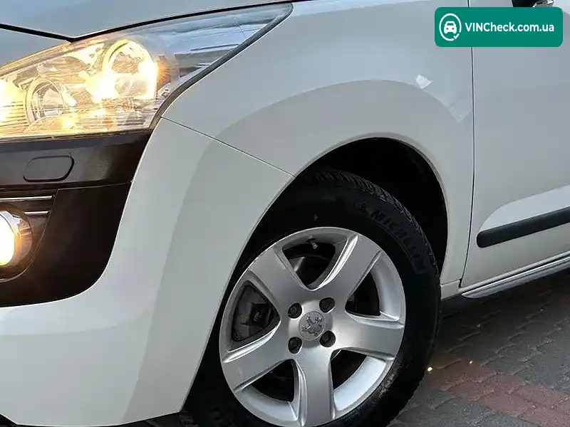 Peugeot 3008 2011, фото з оголошення 2 з 20, VIN VF30U9HR8BS088174