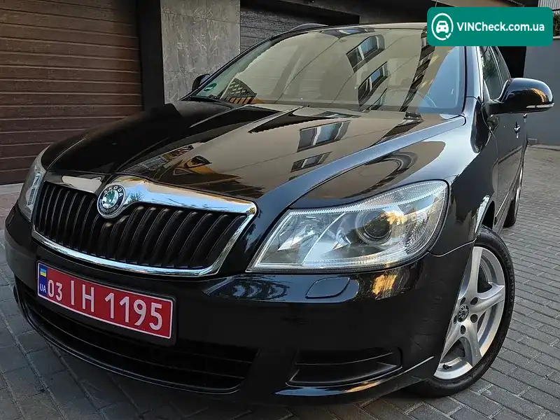 Skoda Octavia 2010, фото з оголошення 2 з 20, VIN TMBHA61Z3A2017574