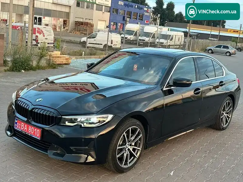 BMW 3 Series 2019, фото з оголошення 2 з 20, VIN 3MW5R7J58K8A05225