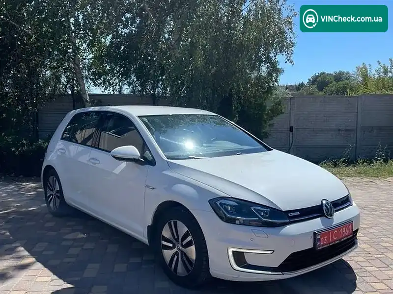 Volkswagen e-Golf 2018, фото з оголошення 1 з 20, VIN WVWZZZAUZK8900647