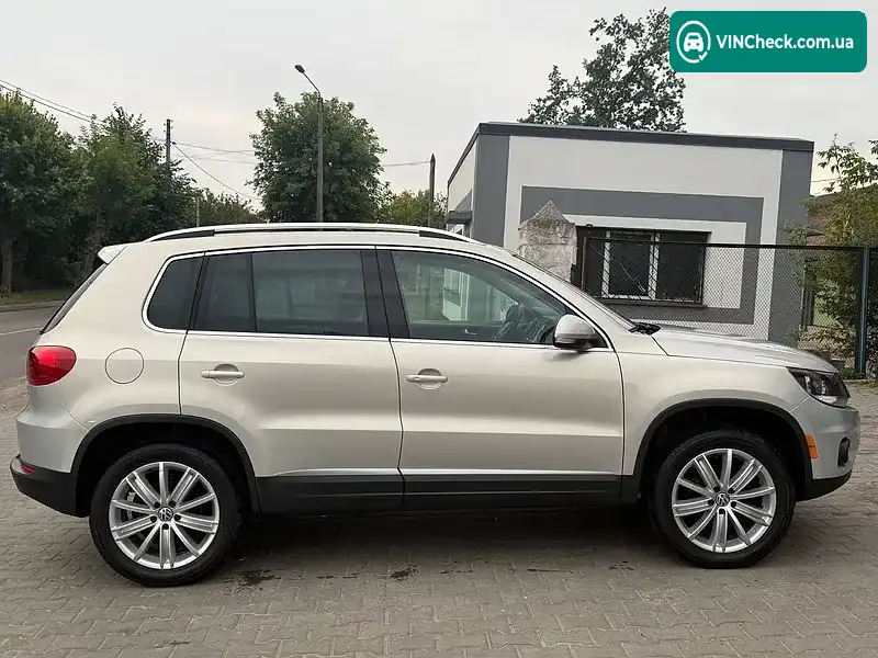 Volkswagen Tiguan 2015, фото з оголошення 2 з 20, VIN WVGBV7AX1FW606715