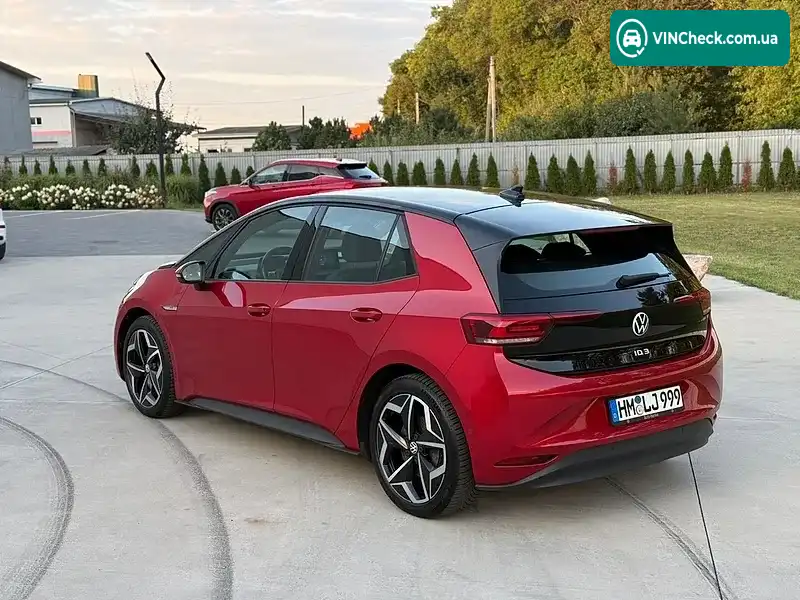 Volkswagen ID.3 2023, фото з оголошення 2 з 20, VIN WVWZZZE1ZPP032784