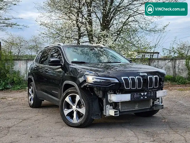 Jeep Cherokee 2018, фото з оголошення 1 з 20, VIN 1C4PJLDB7KD347944