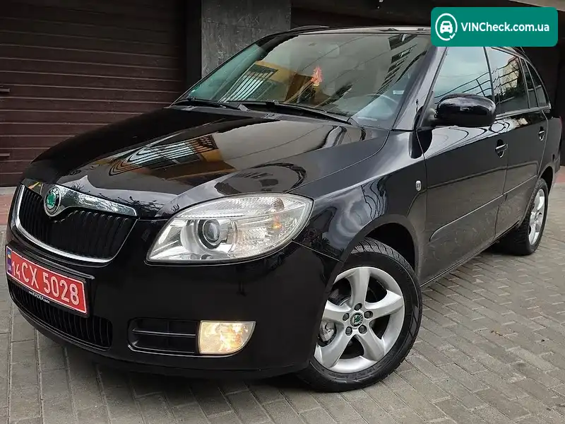 Skoda Fabia 2011, фото з оголошення 2 з 20, VIN TMBHD65J6A3153722