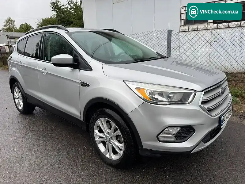 Ford Escape 2018, фото з оголошення 2 з 20, VIN 1FMCU9G90JUB49685