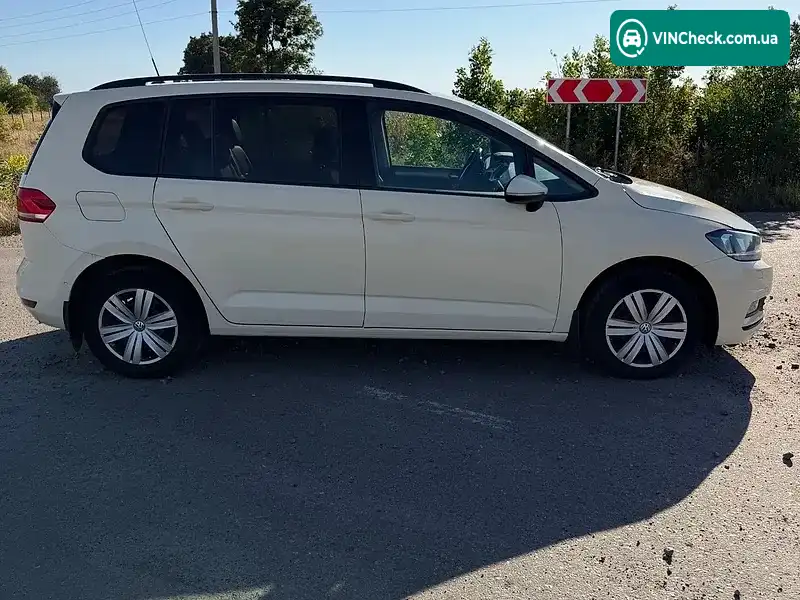 Volkswagen Touran 2019, фото з оголошення 2 з 20, VIN WVGZZZ1TZKW050341