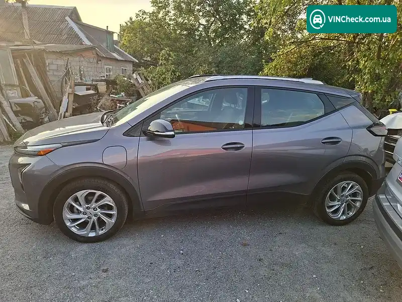 Chevrolet Bolt EUV 2023, фото з оголошення 2 з 15, VIN 1G1FY6S04P4153947