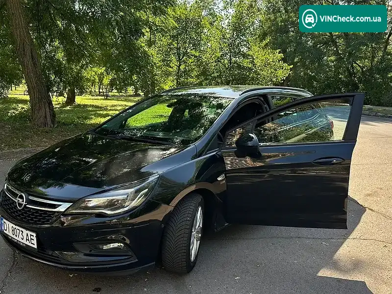 Opel Astra 2019, фото з оголошення 2 з 20, VIN W0VBD8EF6K8037539