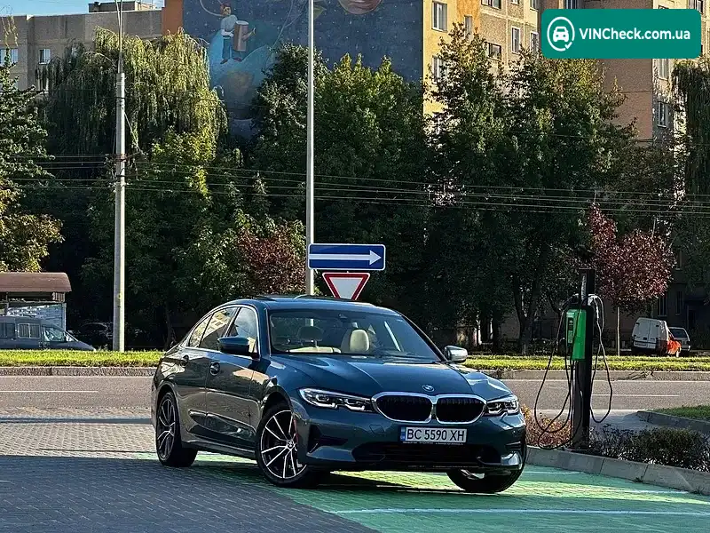 BMW 3 Series 2020, фото з оголошення 2 з 20, VIN 3MW5R1J07M8B73717