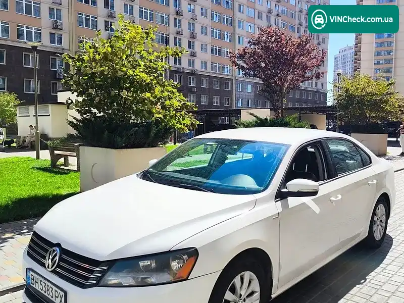 Volkswagen Passat 2013, фото з оголошення 1 з 11, VIN 1VWAP7A32DC137394