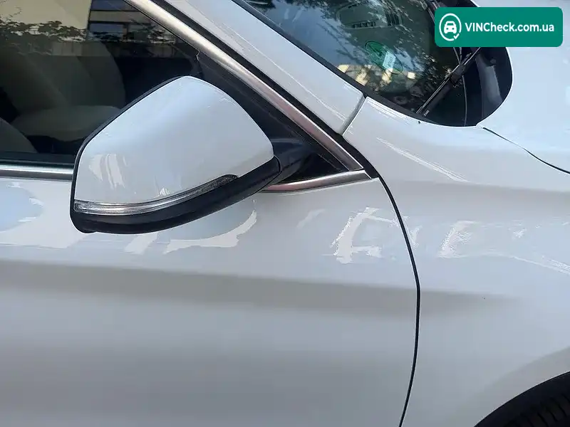 BMW X1 2018, фото з оголошення 2 з 20, VIN WBXHU7C38J5L08983
