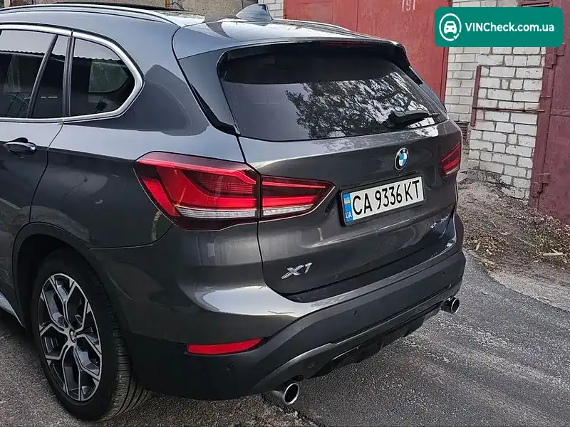 BMW X1 2021, фото з оголошення 2 з 15, VIN WBXJG9C00M5T92831