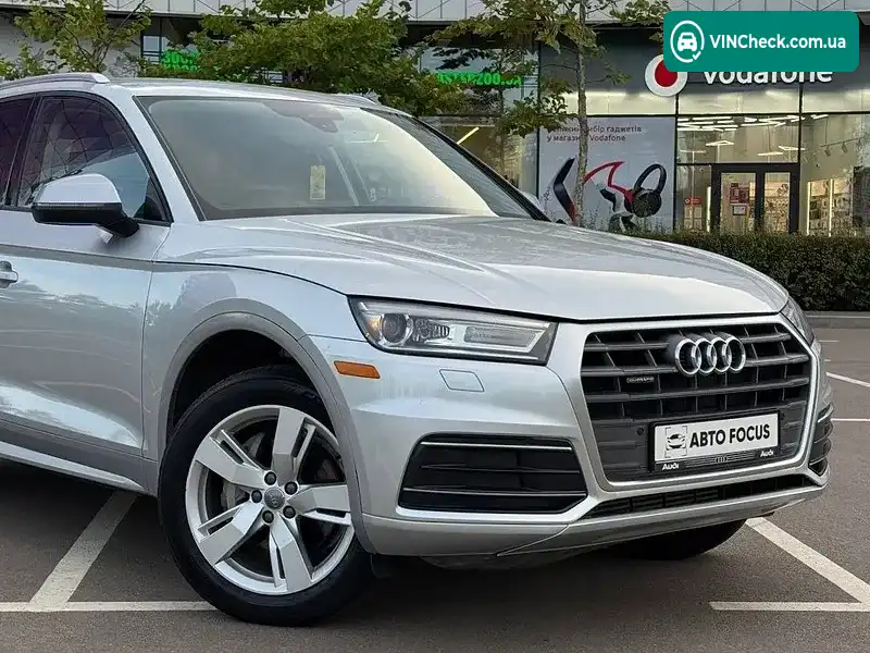 Audi Q5 2018, фото з оголошення 2 з 20, VIN WA1ANAFY9J2198098