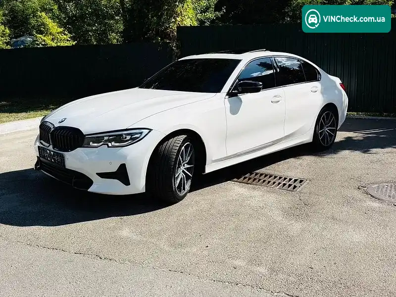 BMW 3 Series 2019, фото з оголошення 2 з 20, VIN 3MW5R1J52K8B01204
