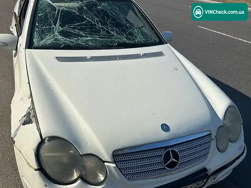 Mercedes-Benz C-Class 2006, фото з оголошення 1 з 5, VIN WDB2037421A937677