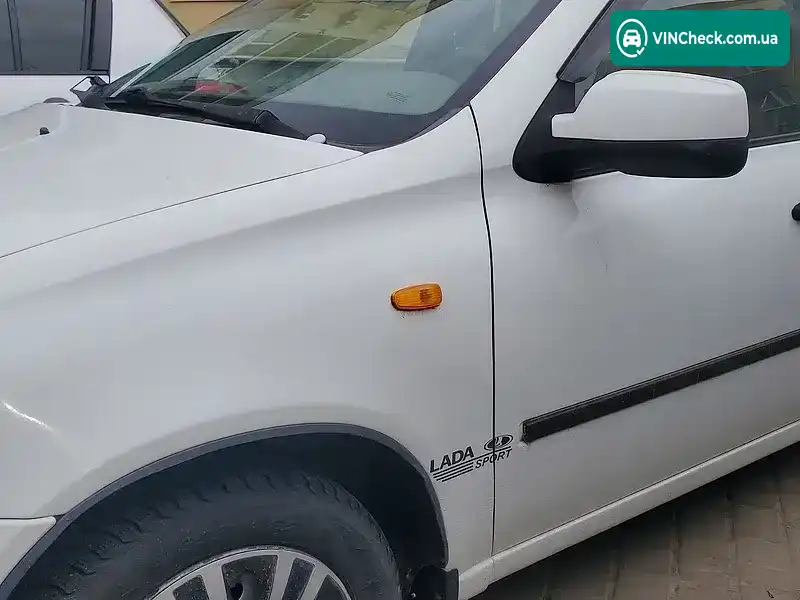 Фото автомобіля