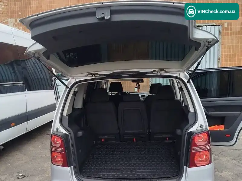 Volkswagen Touran 2007, фото з оголошення 2 з 17, VIN WVGZZZ1TZ7W029623