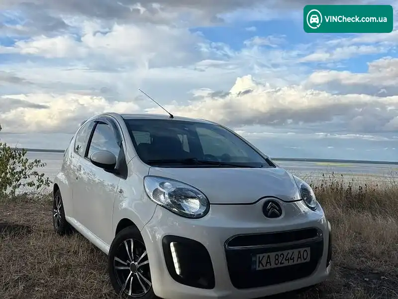 Фото автомобіля