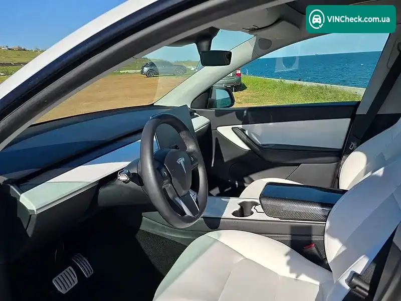 Tesla Model Y 2020, фото з оголошення 2 з 20, VIN 5YJYGDEFXMF078814