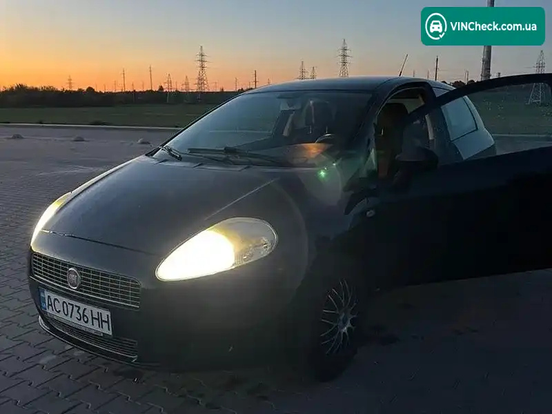 Fiat Punto 2009, фото з оголошення 2 з 8, VIN ZFA19900000526479
