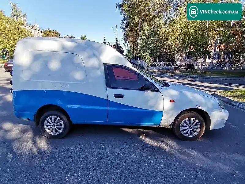 Фото автомобіля