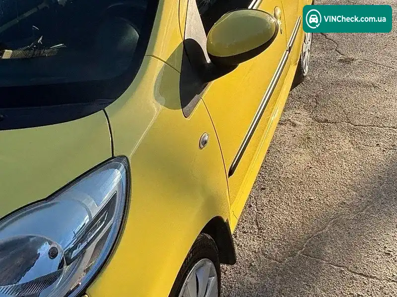 Peugeot 107 2012, фото з оголошення 2 з 18, VIN VF3PNCFB0CR010486