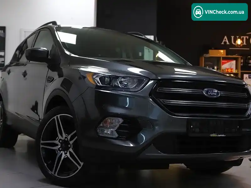 Ford Escape 2019, фото з оголошення 2 з 20, VIN 1FMCU0HD0KUC18729