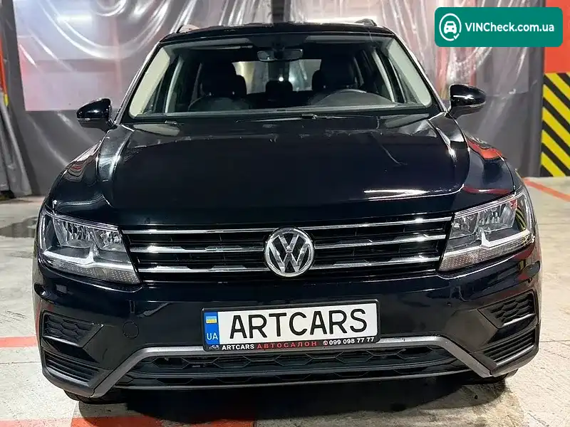 Volkswagen Tiguan 2020, фото з оголошення 2 з 13, VIN 3VV3B7AX8MM056235