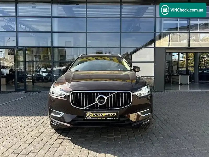 Volvo XC60 2018, фото з оголошення 2 з 20, VIN YV1UZA8UCK1304156
