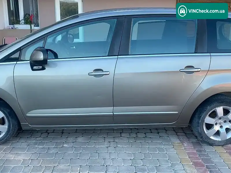 Peugeot 5008 2013, фото з оголошення 1 з 8, VIN VF30E9HD8DS095332