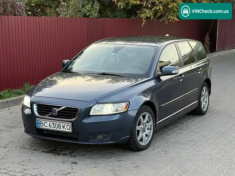 Volvo V50 2010, фото з оголошення 1 з 19, VIN YV1MW755192494642