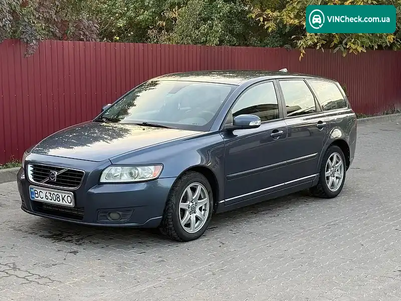 Volvo V50 2010, фото з оголошення 2 з 19, VIN YV1MW755192494642